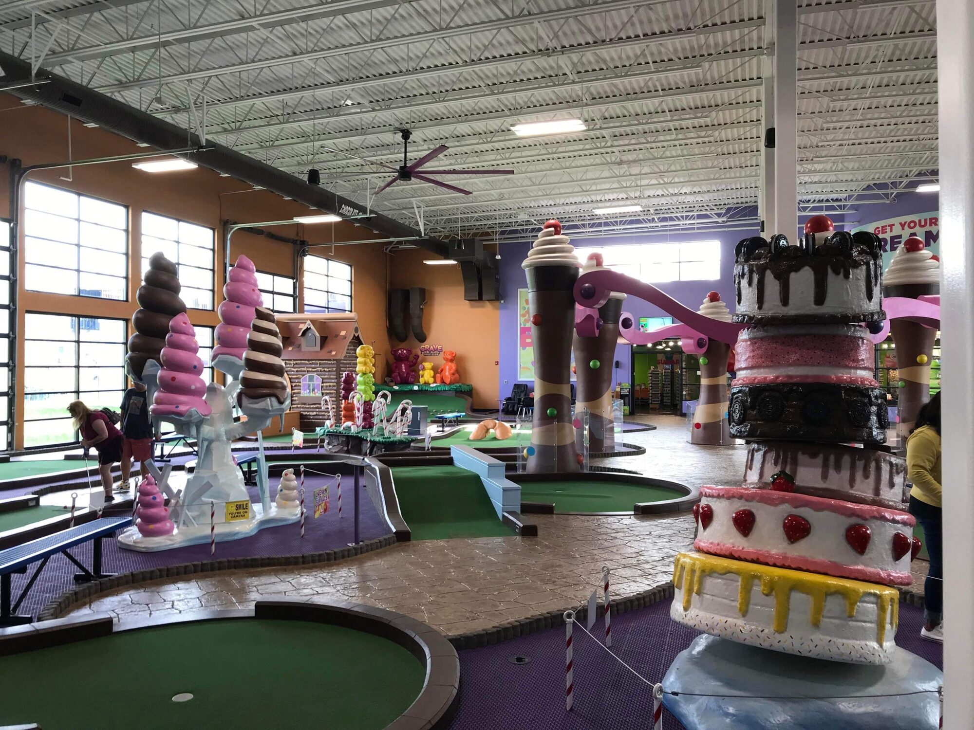 Pigeon Forge and Gatlingburg April 22